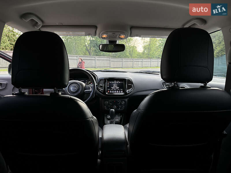 Внедорожник / Кроссовер Jeep Compass 2020 в Киеве