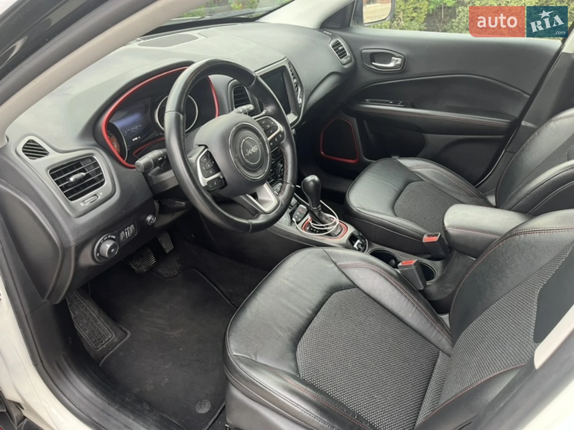 2021 Jeep Compass - мініатюра 18