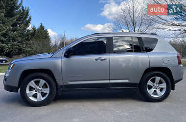 Внедорожник / Кроссовер Jeep Compass 2016 в Сарнах