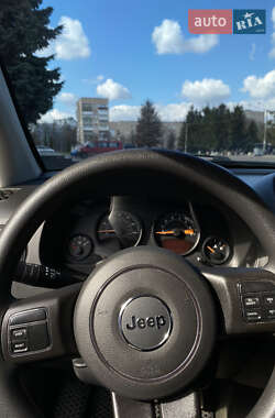 Внедорожник / Кроссовер Jeep Compass 2016 в Сарнах
