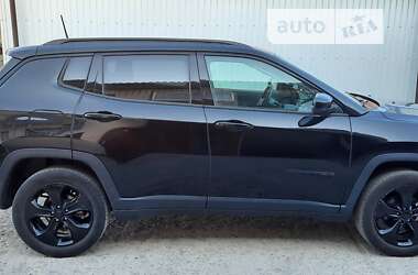 Внедорожник / Кроссовер Jeep Compass 2018 в Ровно