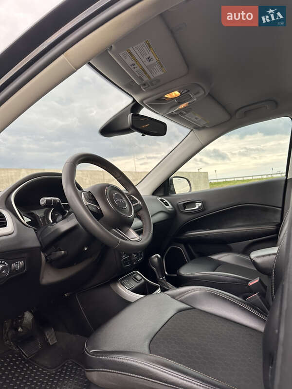 Позашляховик / Кросовер Jeep Compass 2021 в Львові фото 28 Позашляховик / Кросовер Jeep Compass 2021 в Львові