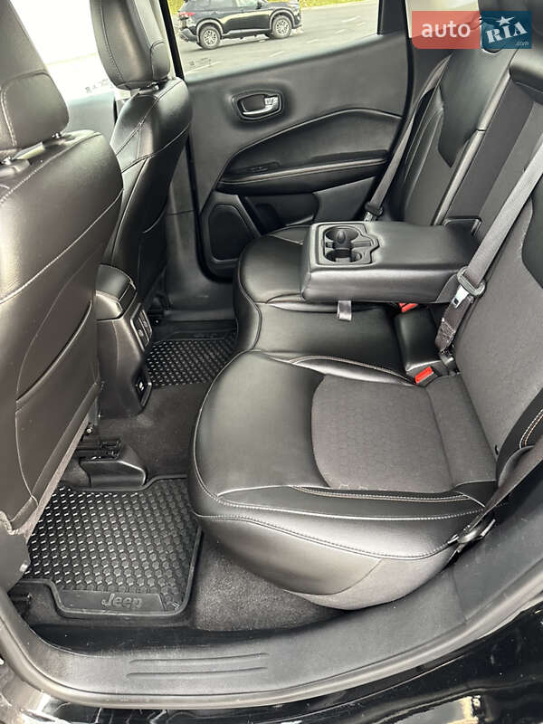 Позашляховик / Кросовер Jeep Compass 2021 в Львові фото 32 Позашляховик / Кросовер Jeep Compass 2021 в Львові