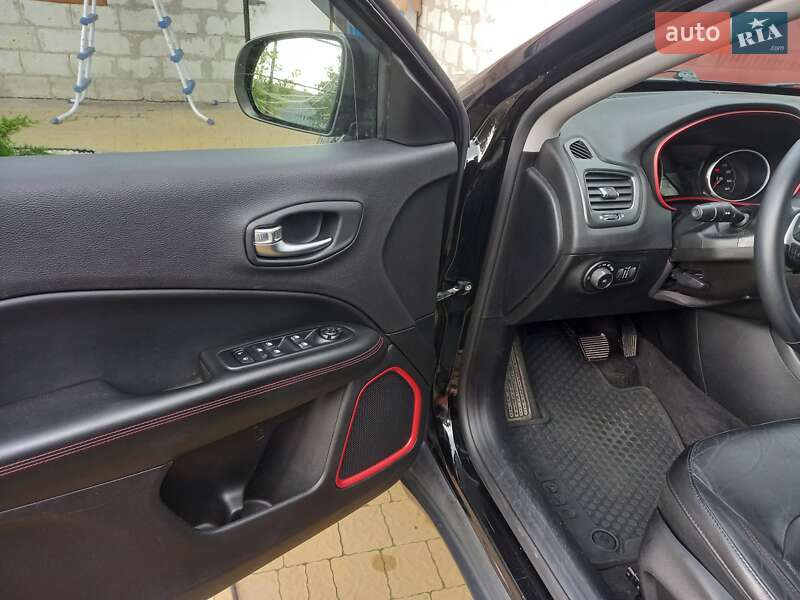 Внедорожник / Кроссовер Jeep Compass 2017 в Дубно