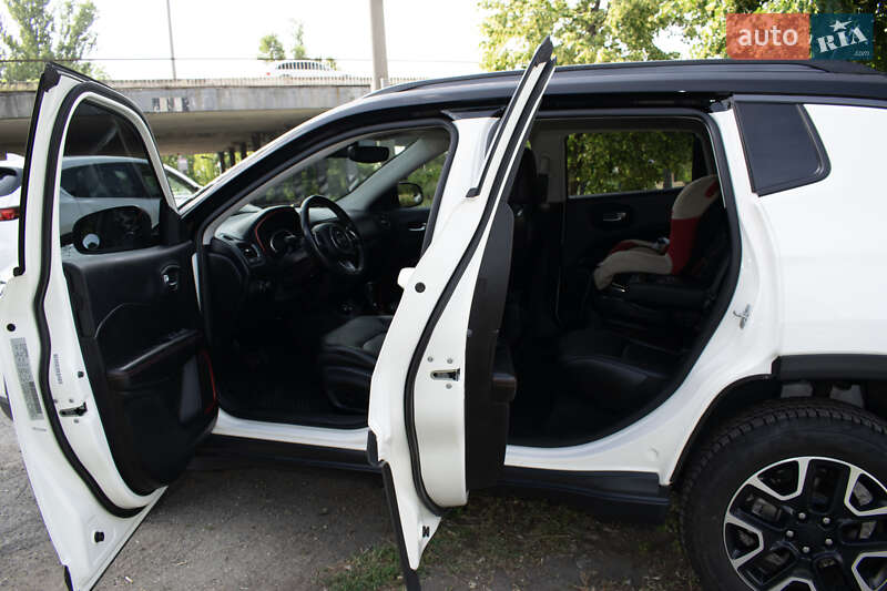 Позашляховик / Кросовер Jeep Compass 2019 в Дніпрі