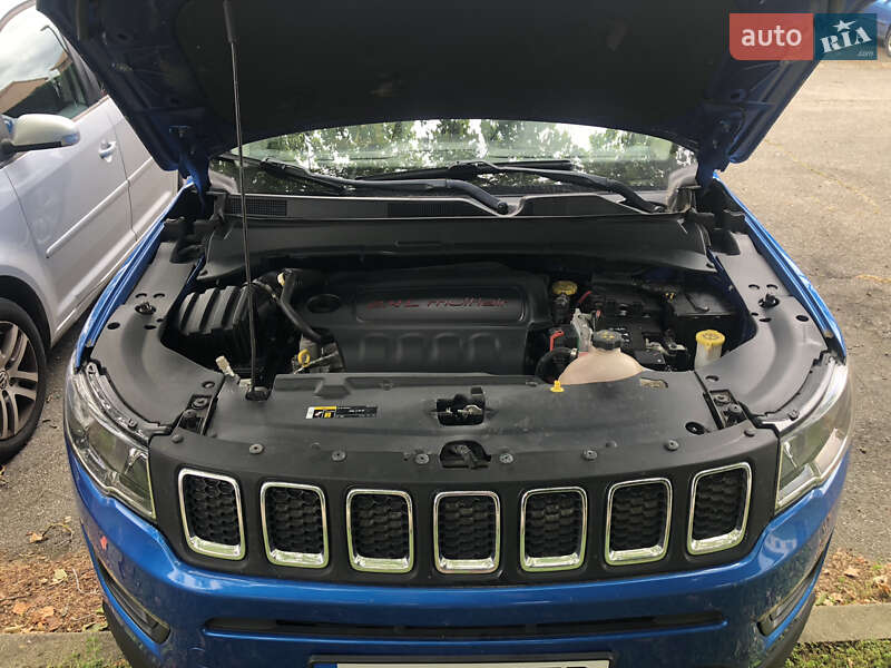 Внедорожник / Кроссовер Jeep Compass 2017 в Сумах