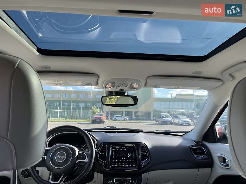 Внедорожник / Кроссовер Jeep Compass 2018 в Киеве