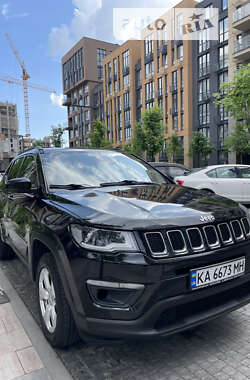 Внедорожник / Кроссовер Jeep Compass 2017 в Киеве