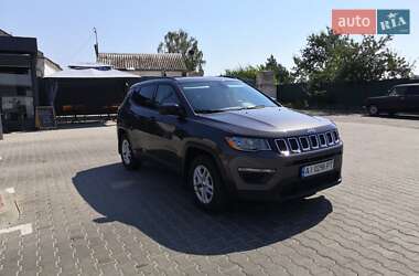 Внедорожник / Кроссовер Jeep Compass 2017 в 