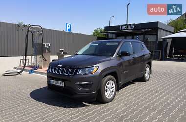 Внедорожник / Кроссовер Jeep Compass 2017 в 