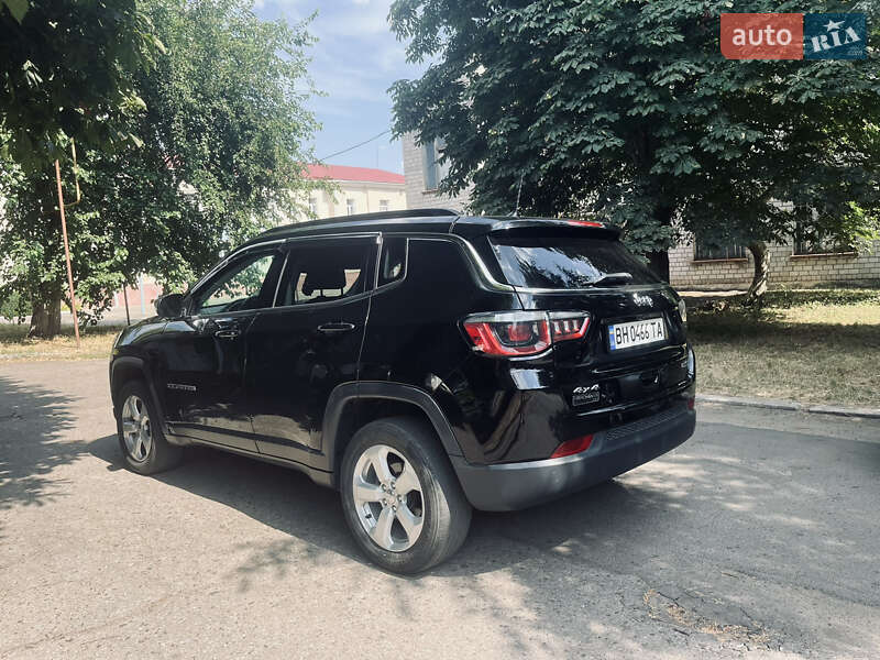 Внедорожник / Кроссовер Jeep Compass 2017 в Подольске