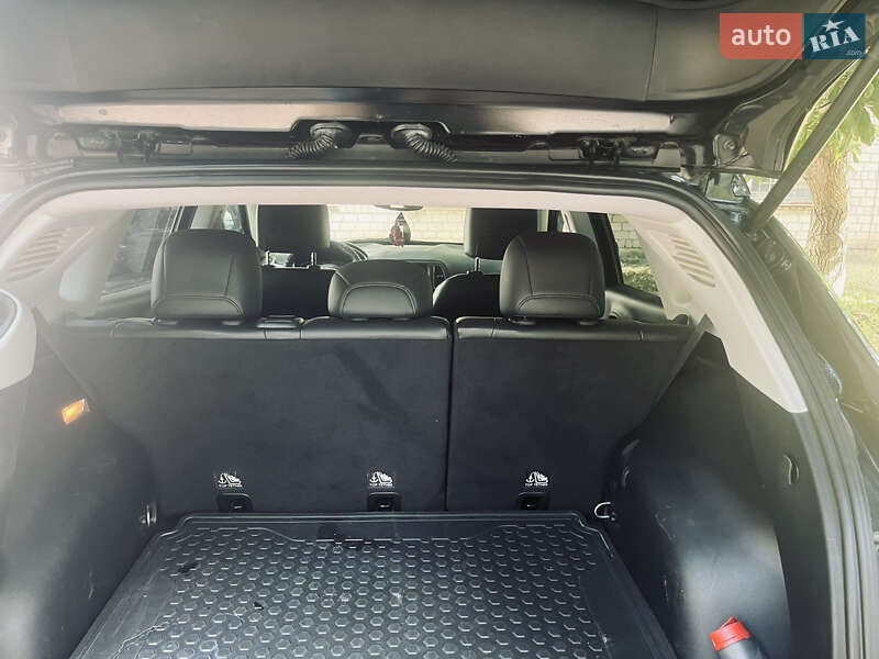 Внедорожник / Кроссовер Jeep Compass 2017 в Подольске