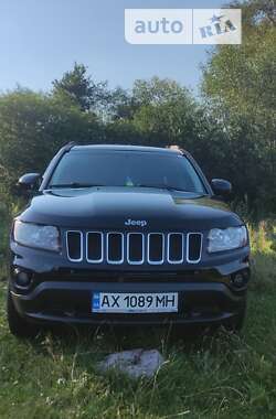 Внедорожник / Кроссовер Jeep Compass 2013 в Брошневе-Осаде