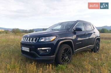 Внедорожник / Кроссовер Jeep Compass 2017 в 