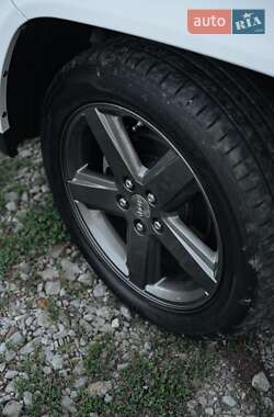 Внедорожник / Кроссовер Jeep Compass 2011 в Черновцах
