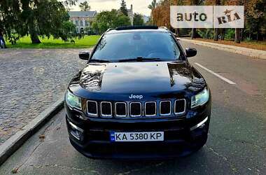 Позашляховик / Кросовер Jeep Compass 2017 в Києві