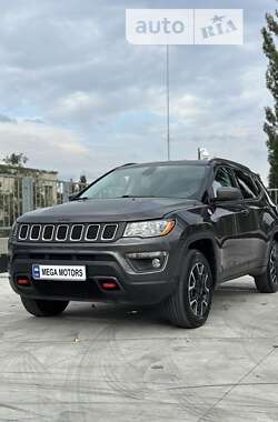 Внедорожник / Кроссовер Jeep Compass 2019 в Киеве