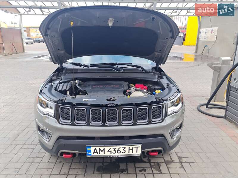 Внедорожник / Кроссовер Jeep Compass 2020 в Житомире