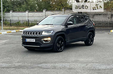 Внедорожник / Кроссовер Jeep Compass 2018 в Киеве