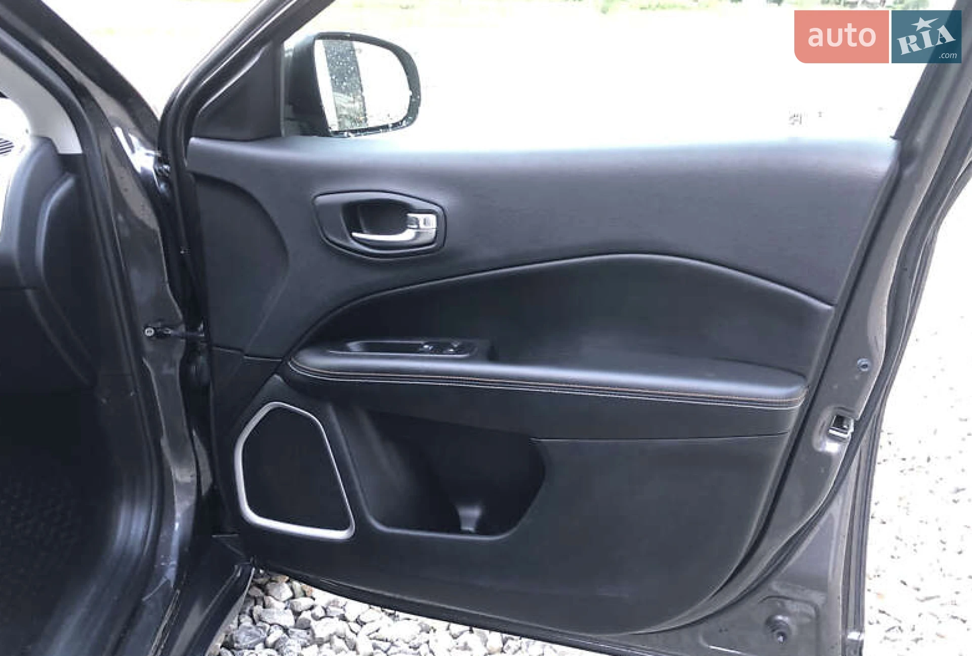 2018 Jeep Compass - мініатюра 18