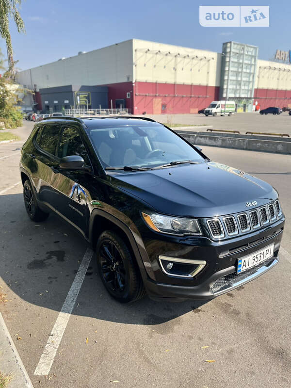 Позашляховик / Кросовер Jeep Compass 2017 в Києві