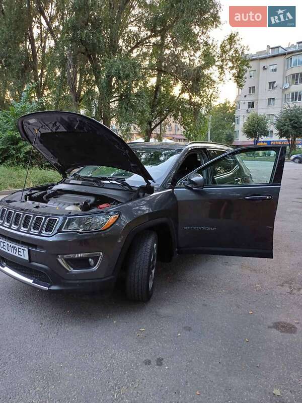 Внедорожник / Кроссовер Jeep Compass 2020 в Черновцах