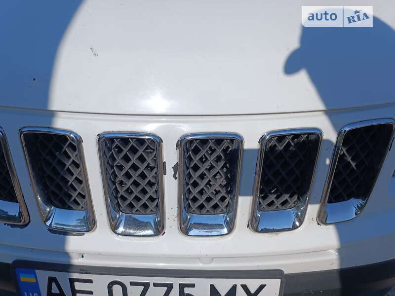 Внедорожник / Кроссовер Jeep Compass 2016 в Киеве фото 6 Внедорожник / Кроссовер Jeep Compass 2016 в Киеве