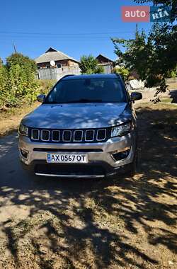 Внедорожник / Кроссовер Jeep Compass 2019 в 