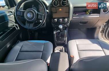 Внедорожник / Кроссовер Jeep Compass 2012 в Днепре