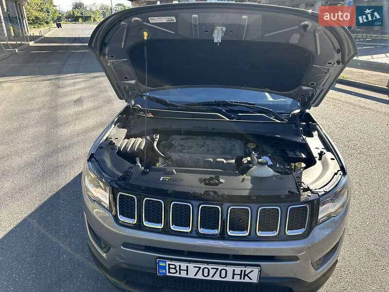 Внедорожник / Кроссовер Jeep Compass 2017 в Одессе фото 8 Внедорожник / Кроссовер Jeep Compass 2017 в Одессе