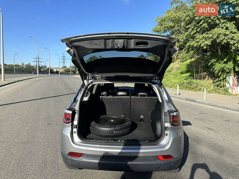 Внедорожник / Кроссовер Jeep Compass 2017 в Одессе фото 12 Внедорожник / Кроссовер Jeep Compass 2017 в Одессе