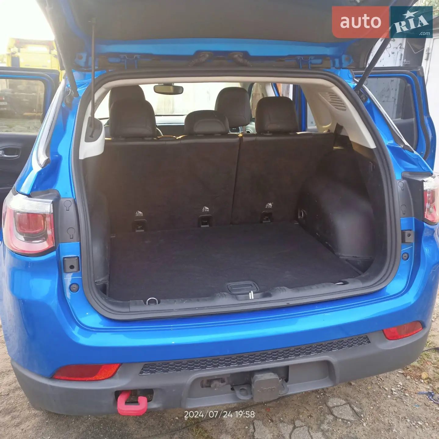2017 Jeep Compass - мініатюра 9