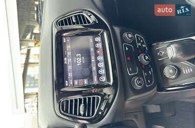 Внедорожник / Кроссовер Jeep Compass 2018 в 