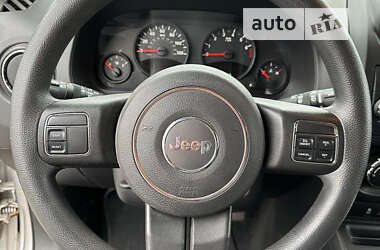 Позашляховик / Кросовер Jeep Compass 2012 в Білогородці