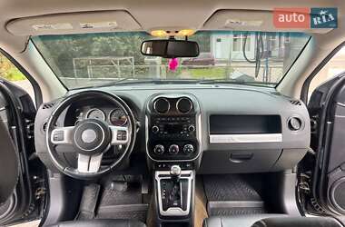 Внедорожник / Кроссовер Jeep Compass 2016 в Киеве