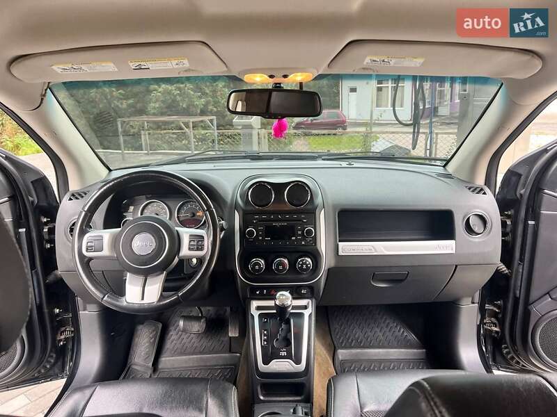 Внедорожник / Кроссовер Jeep Compass 2016 в Киеве