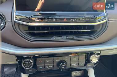 Позашляховик / Кросовер Jeep Compass 2021 в 