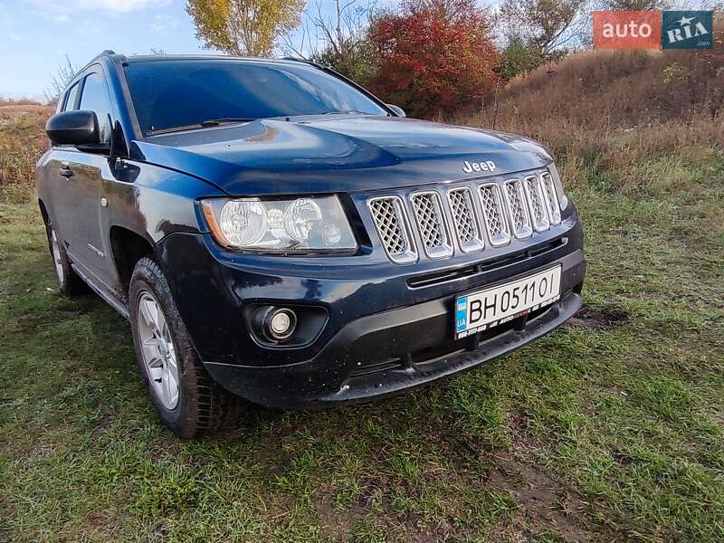 Внедорожник / Кроссовер Jeep Compass 2016 в Первомайске