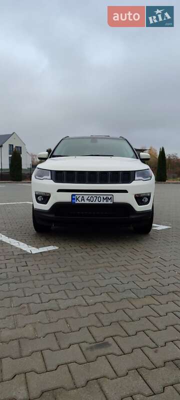 Внедорожник / Кроссовер Jeep Compass 2019 в Киеве фото 3 Внедорожник / Кроссовер Jeep Compass 2019 в Киеве