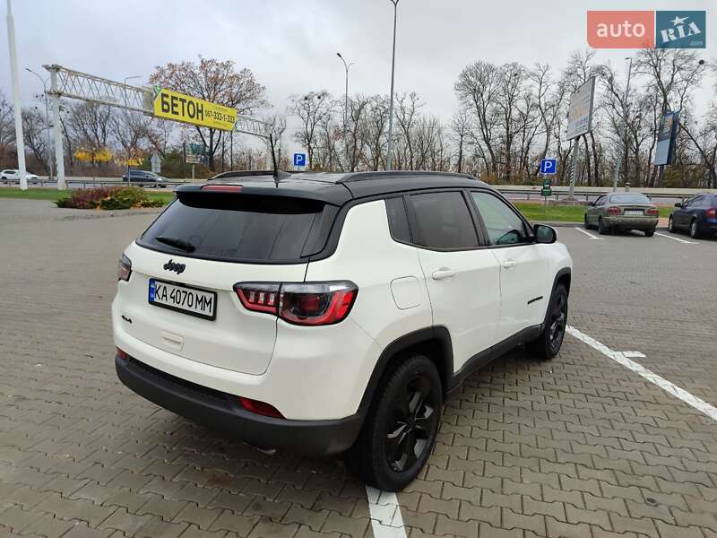 Внедорожник / Кроссовер Jeep Compass 2019 в Киеве фото 8 Внедорожник / Кроссовер Jeep Compass 2019 в Киеве