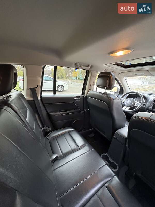 Внедорожник / Кроссовер Jeep Compass 2012 в Киеве