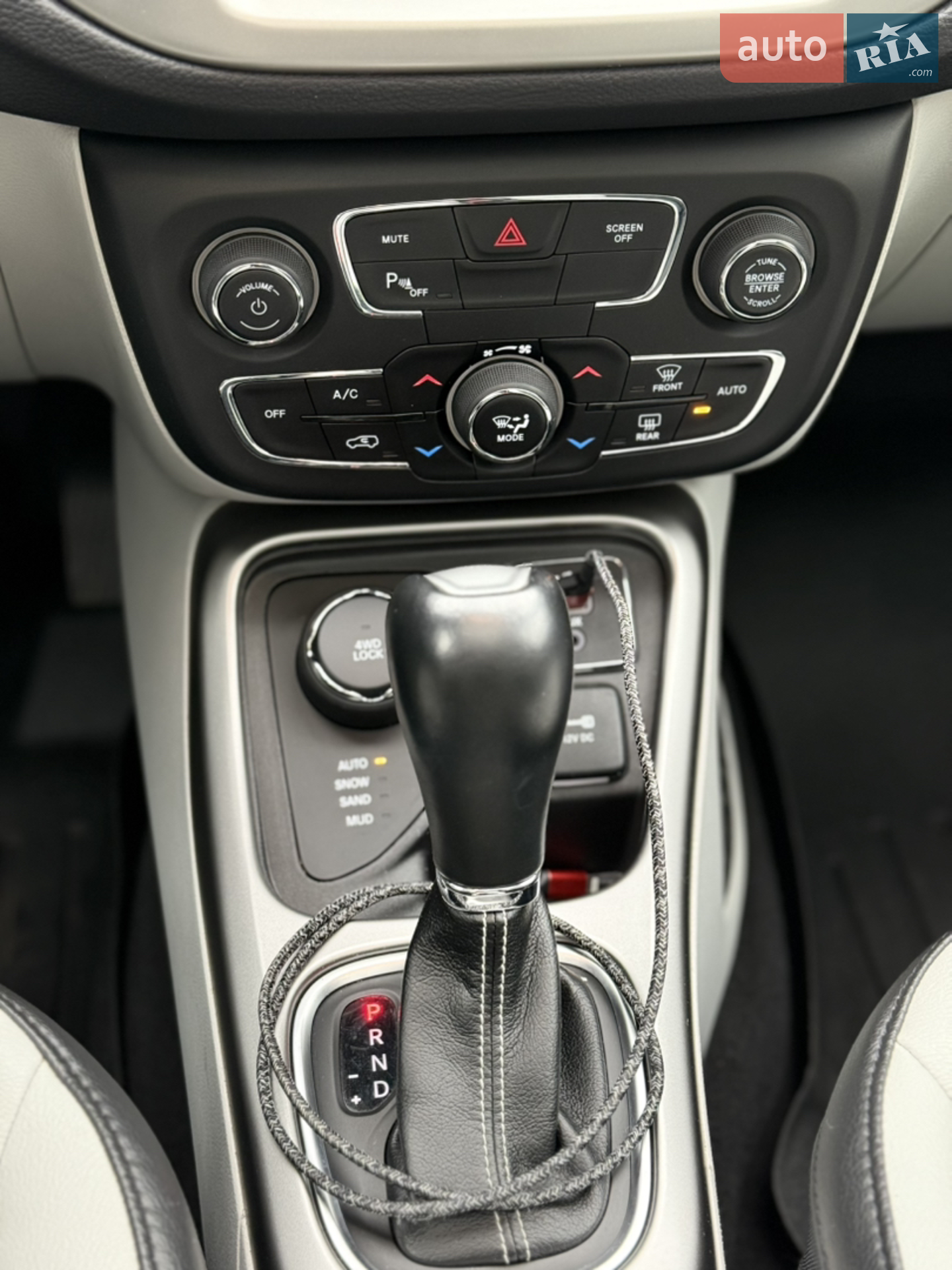2018 Jeep Compass - мініатюра 25
