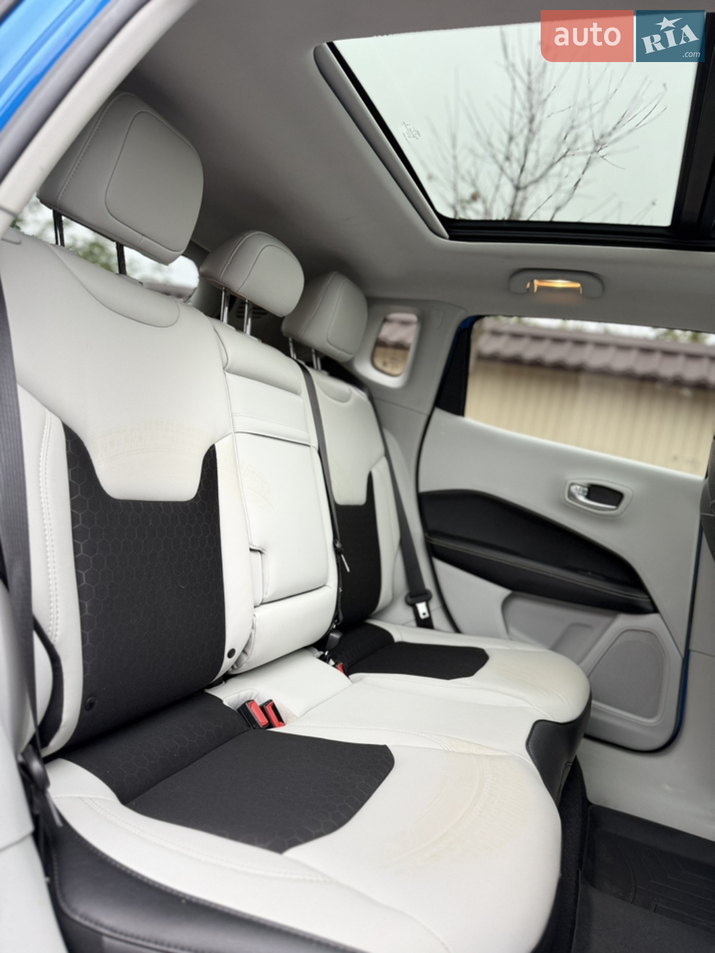 2018 Jeep Compass - мініатюра 30