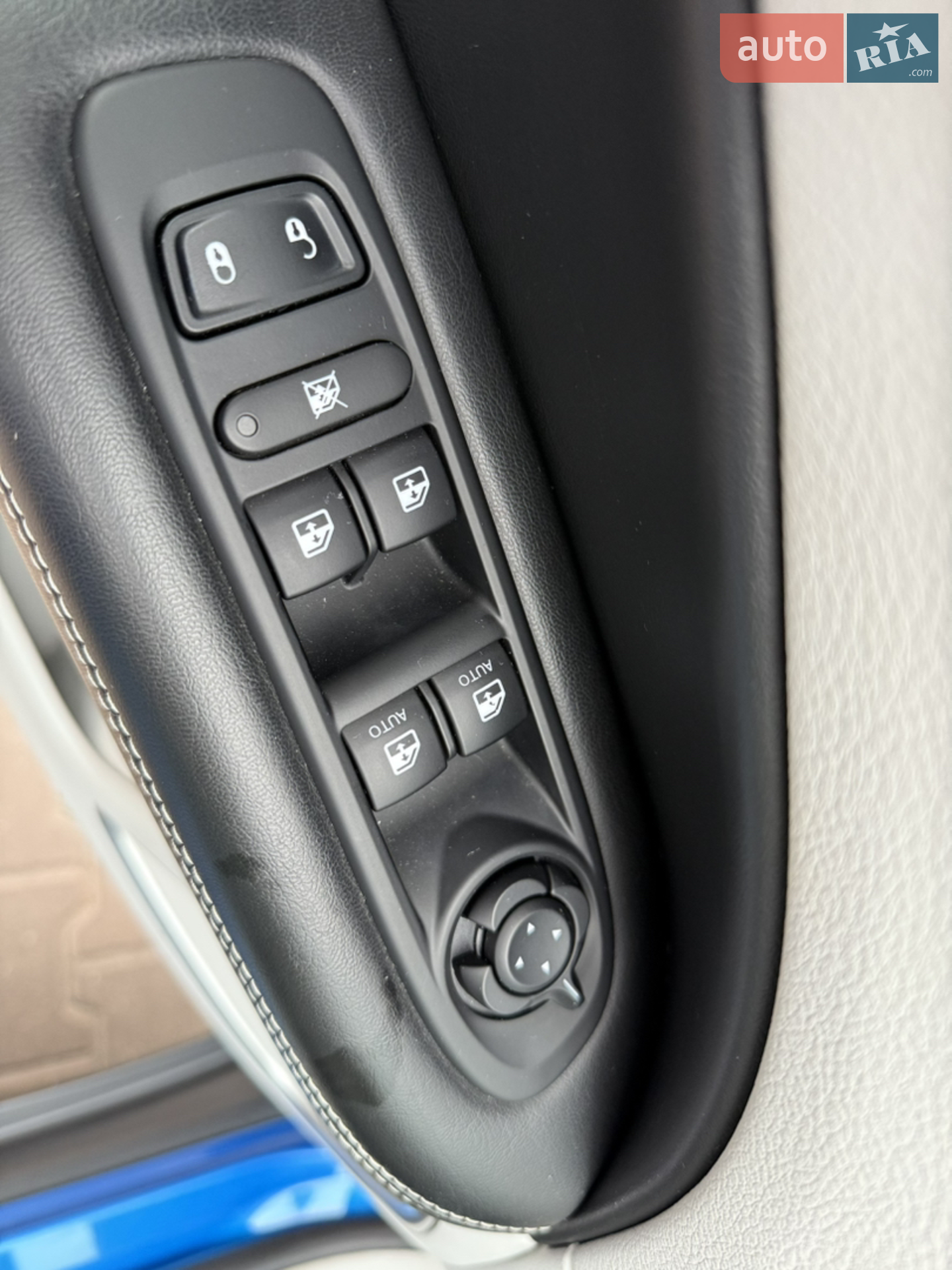 2018 Jeep Compass - мініатюра 32
