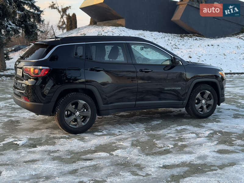 Внедорожник / Кроссовер Jeep Compass 2019 в Дубно