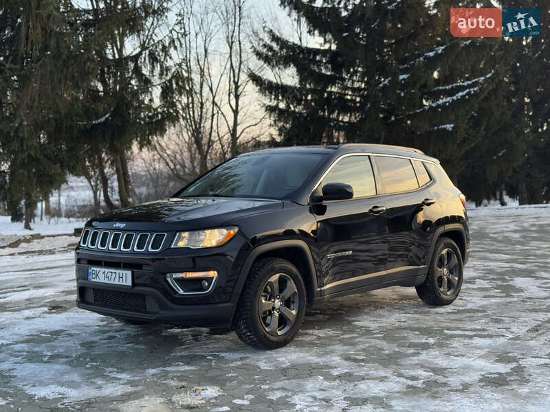 Внедорожник / Кроссовер Jeep Compass 2019 в Дубно