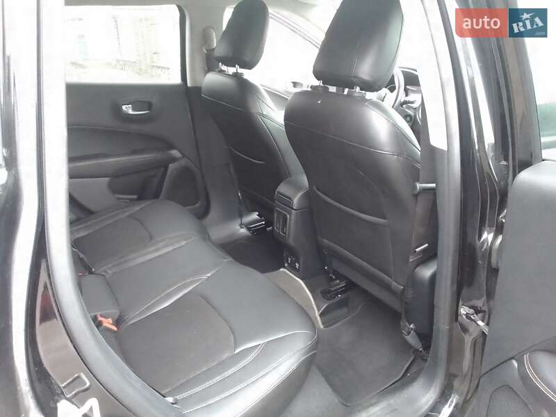Внедорожник / Кроссовер Jeep Compass 2017 в Черкассах