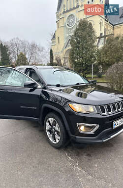 Позашляховик / Кросовер Jeep Compass 2017 в Києві