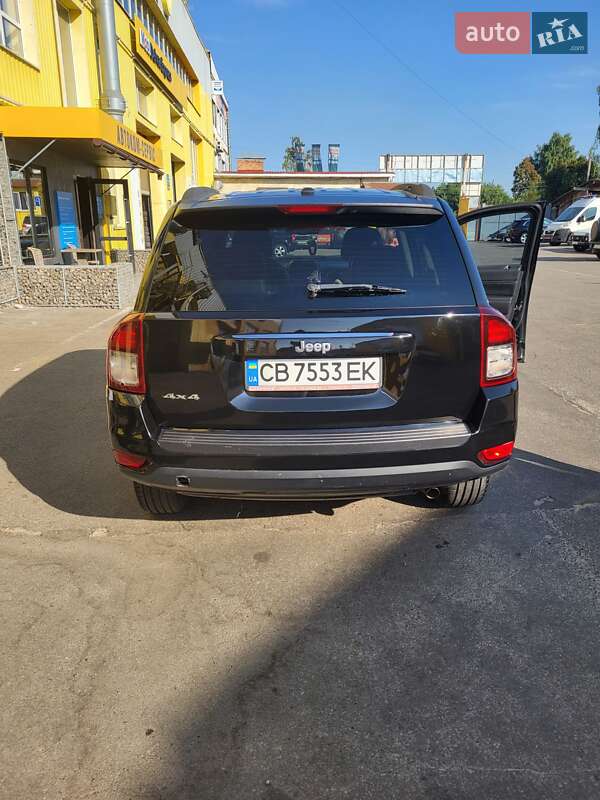 Внедорожник / Кроссовер Jeep Compass 2013 в Чернигове