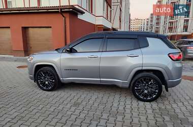Внедорожник / Кроссовер Jeep Compass 2022 в 